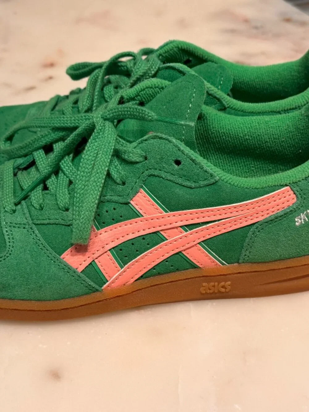 Asics like new